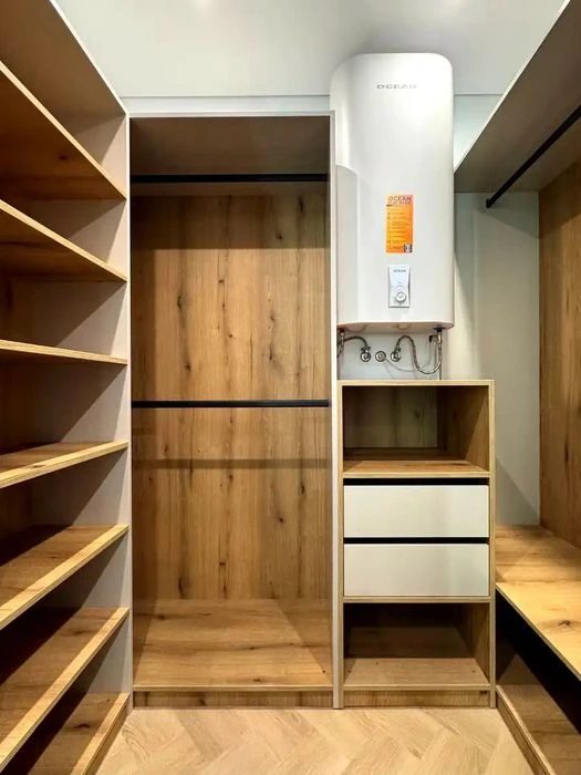 Продаж квартири ЖК «Варшавський 2» Виноградар вул. Олександр