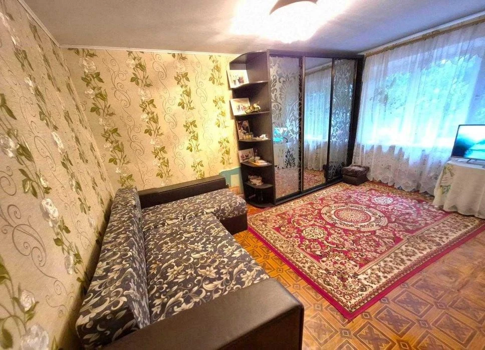 Продам 2-кім квартиру на Черемушках — вул. Варненська(335-67