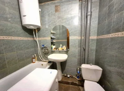 Продам 2-кім квартиру на Черемушках — вул. Варненська(335-67