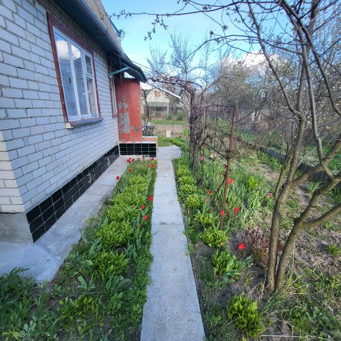 Продається дача під житло