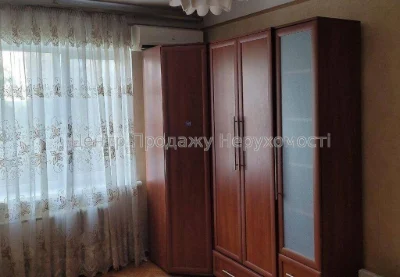 Продаж 3-кімн. квартири, 5/9 поверх, 72 м², Київ, чудове роз