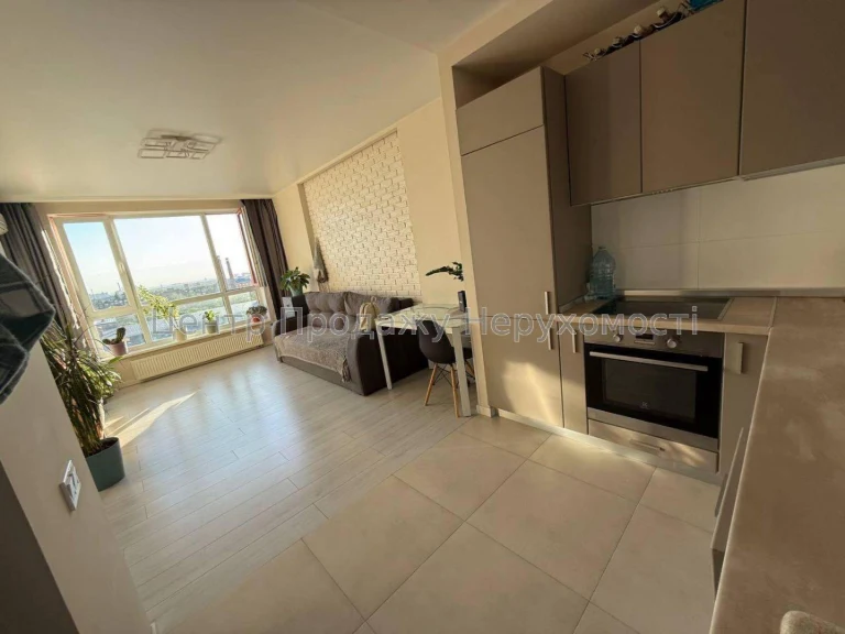 Продаж 2-кімн. квартири, 41 м², 14/21 эт, ЖК L-квартал, Київ