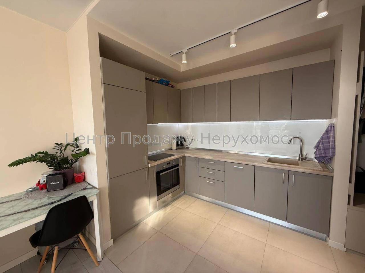 Продаж 2-кімн. квартири, 41 м², 14/21 эт, ЖК L-квартал, Київ