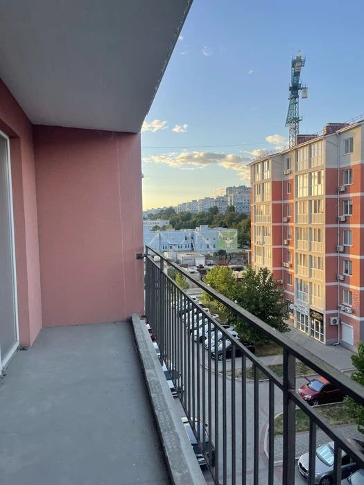 Продам 3-кімнатну квартиру в ЖК Олімпійський