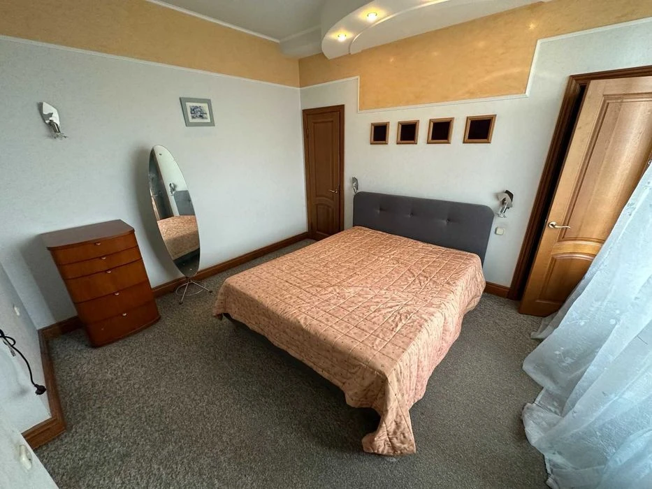 2-кімнатна квартира-студія в центрі Полтави | 98 м²