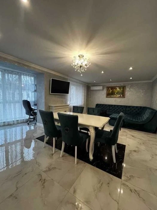 3к.квартира, Центр, стадіон Ворскла, новобудова, 90м2, 2/9