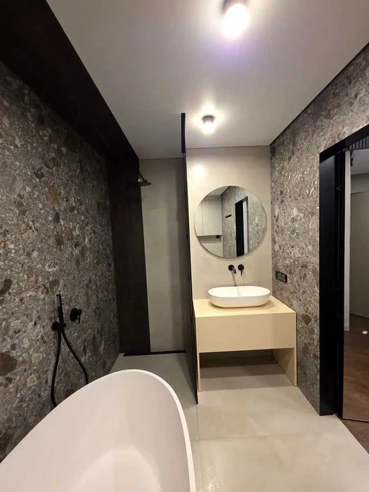 З терасою! Новий дизайнерський ремонт! 5к квартира - 133м²!