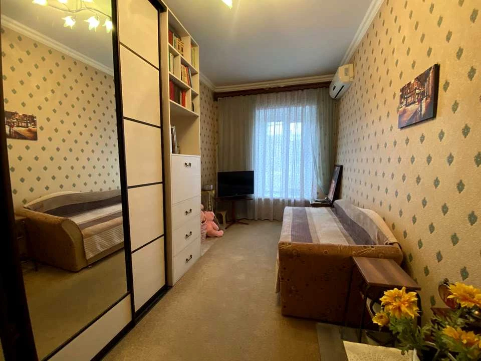 Квартира. Одеса, Розкидайлівська вул.