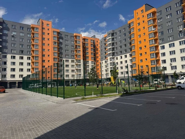 Продаж 1-кімнатної чорнової квартири, ЖК Сімейний комфорт