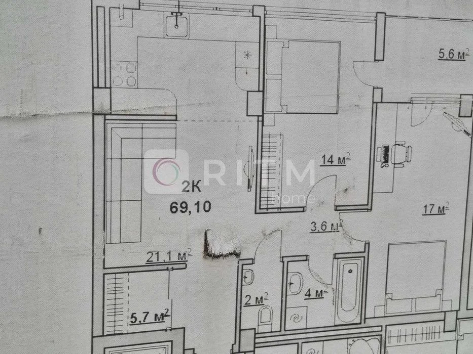 Продаж сучасної 2-кімнатної квартири в новобудові в центрі м