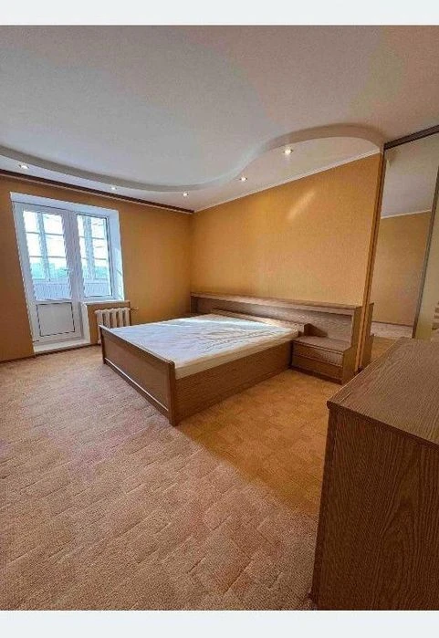 Продаж 3-кімнатної квартири в Полтаві