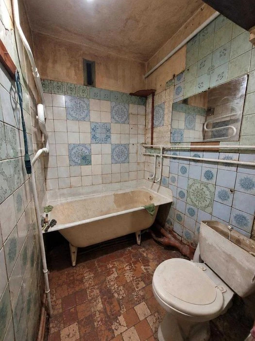 10m 2 комнатная квартира метро Тракторный завод рынок ХТЗ Ин