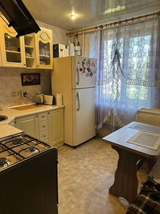 2 bedroom apartment for sale, British