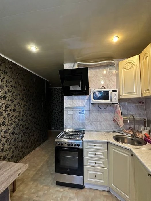 2 bedroom apartment for sale, British