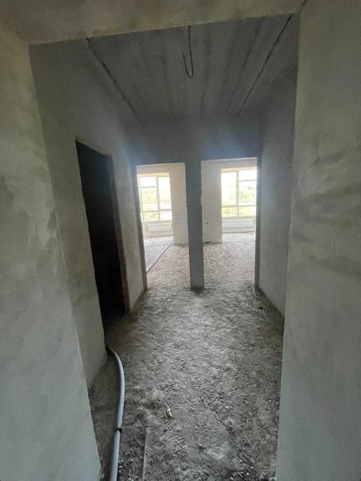 45200   Продаж 1  - квартири Рауш, Виставка