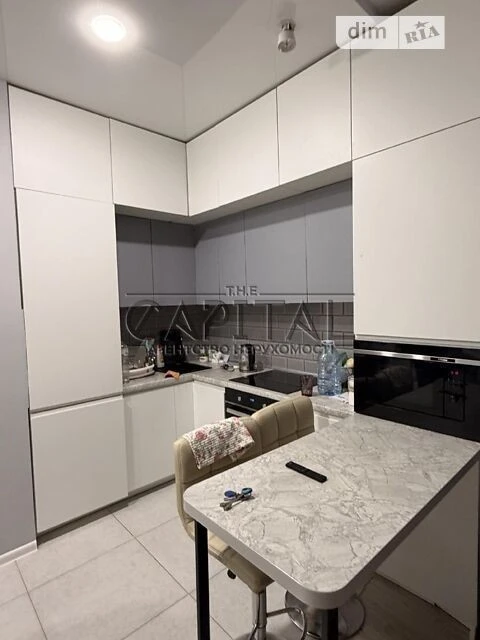 Sale of 1-room apartment 47 sq. m. on Rodiny Kristeriv St. 45A • I