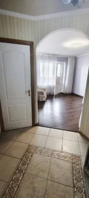 Однокімнатна квартира біля метро Харківська