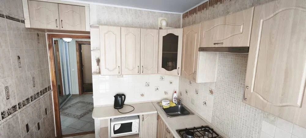 Однокімнатна квартира біля метро Харківська