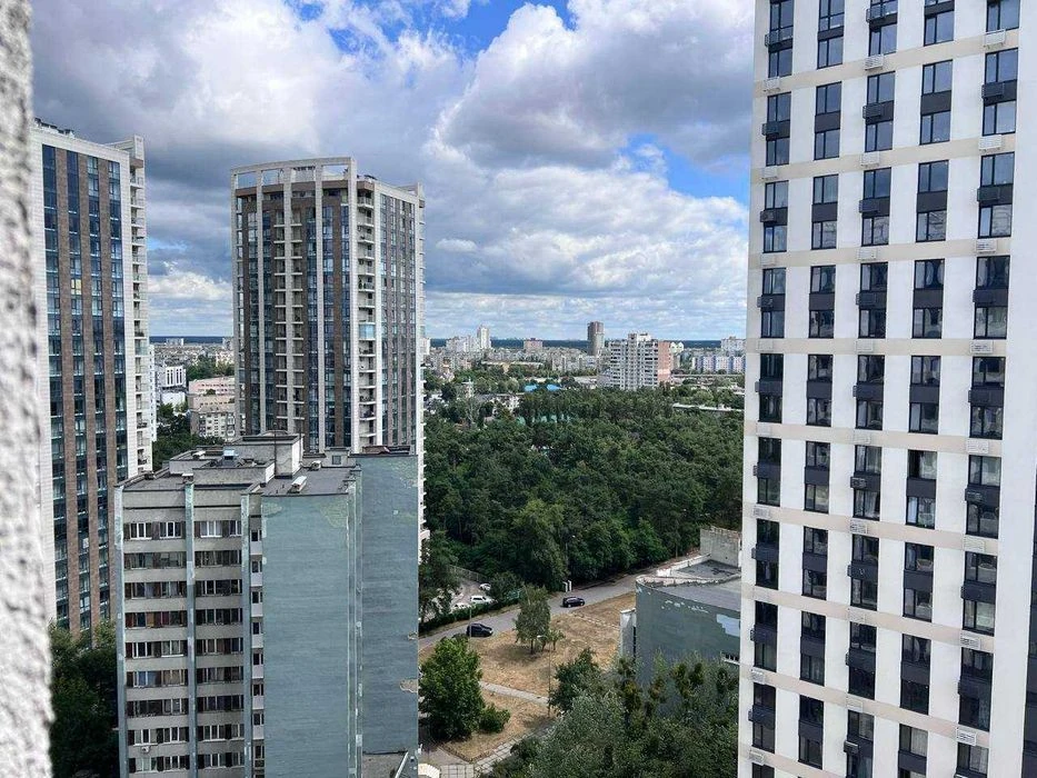 Продаж 1-кімнатної квартири 53 м² у ЖК «Новий Автограф» біля