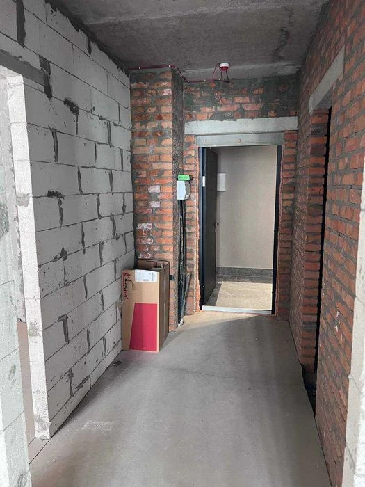 Продаж 1-кімнатної квартири 53 м² у ЖК «Новий Автограф» біля