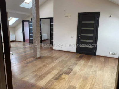 Продаж розкішної 2-рівневої 5-кімнатної квартири, 200 м², Ки