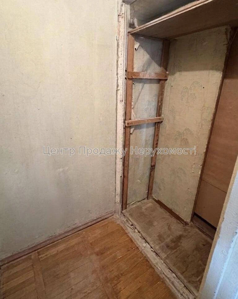 Продаж 2-кімн. кв. 42. 6 м², 3/5 пов, Київ. Чудове житло за