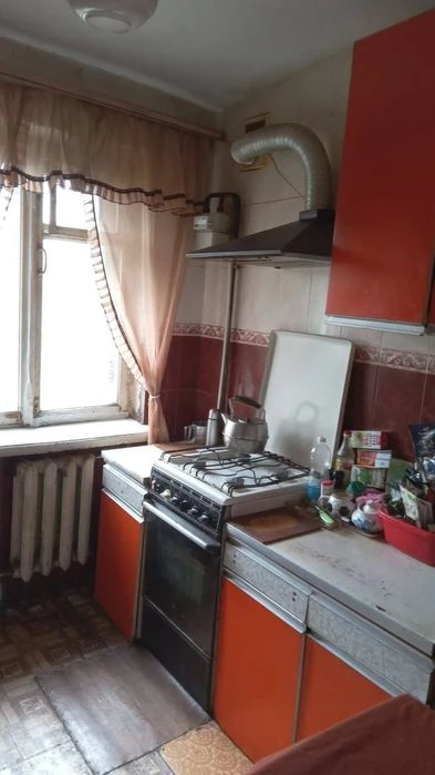 Продам 1 комнатную квартиру в районе парка Марка Твена (Горь