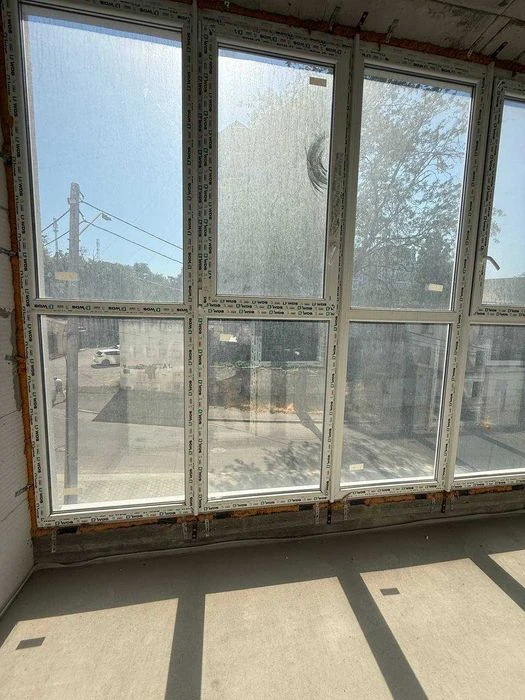 Продам квартиру в Центрі міста ЖК Акварель-3 на Пішонівська