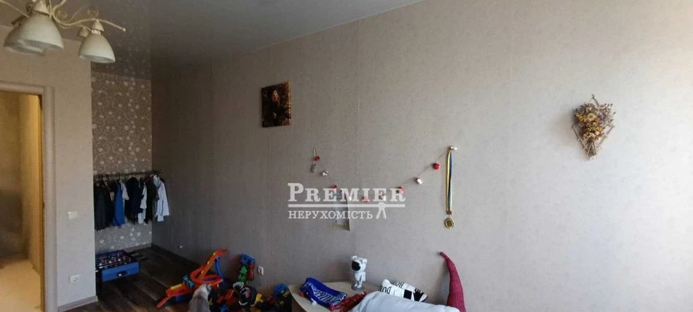Продам 2-х поверховий будинок