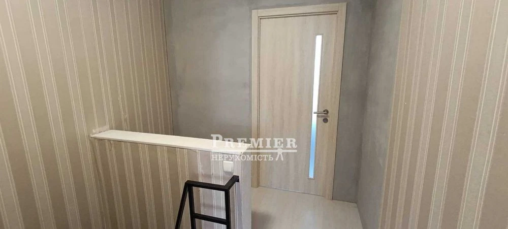 Продам 2-х поверховий будинок
