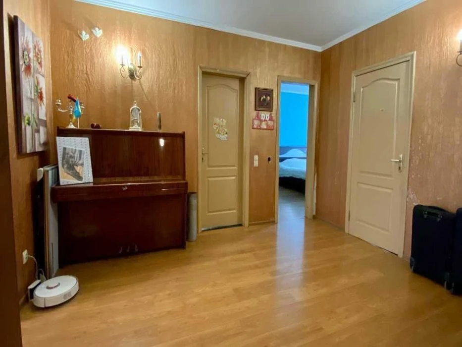 Продаж 3 кім. квартири. 120м². Індив. опал. Новобуд. Левада