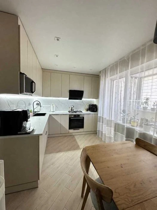 2к.квартира,новобудова, 65м2, котел, 3/9
