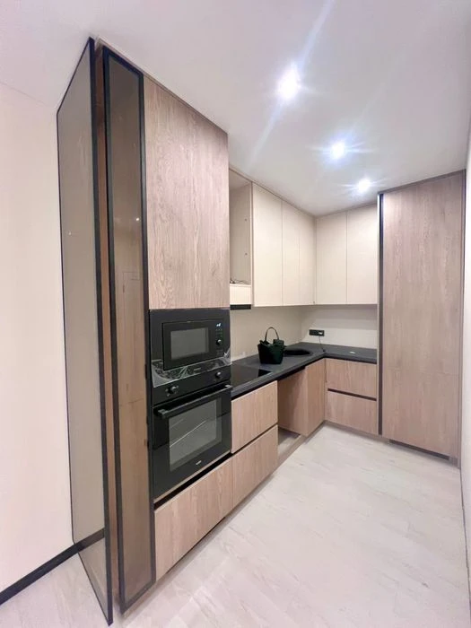 Продаж великої  1,5 квартири Ужгород