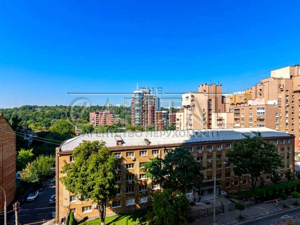 Квартира. Київ, Антоновича вул. (Горького)