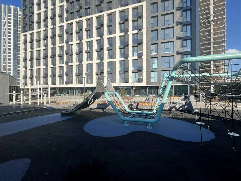 Квартира. Київ, Андрія Верхогляда вул. (Михайла Драгомирова)