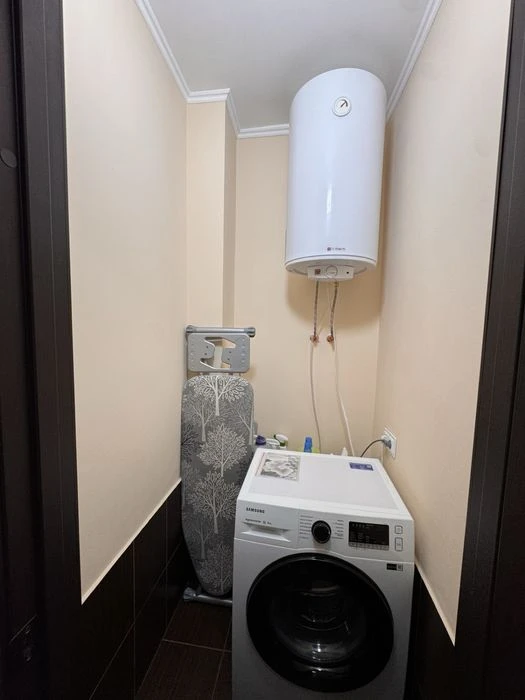 Продам 1к квартиру.Кирпичный дом Красный камень 50000$