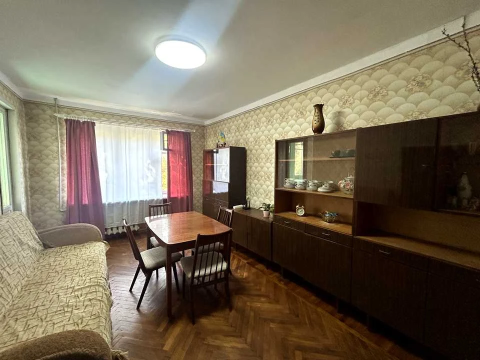 Квартира. Одеса, Варненська вул.