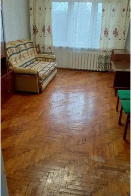 Продается 2 ком квартира по ул. Бочарова, Шевченковский р-н