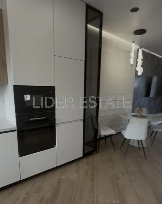 Продаж 2-поверхового таунхауса 110 м², 2 сотки | Ужгород