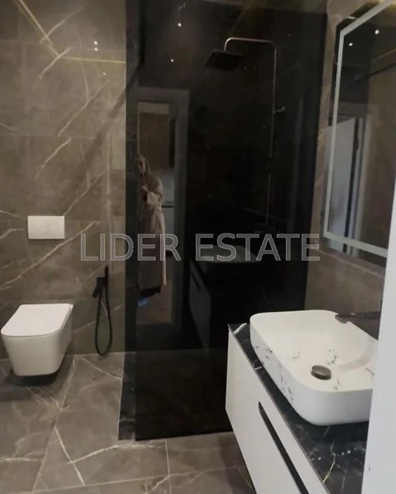 Продаж 2-поверхового таунхауса 110 м², 2 сотки | Ужгород