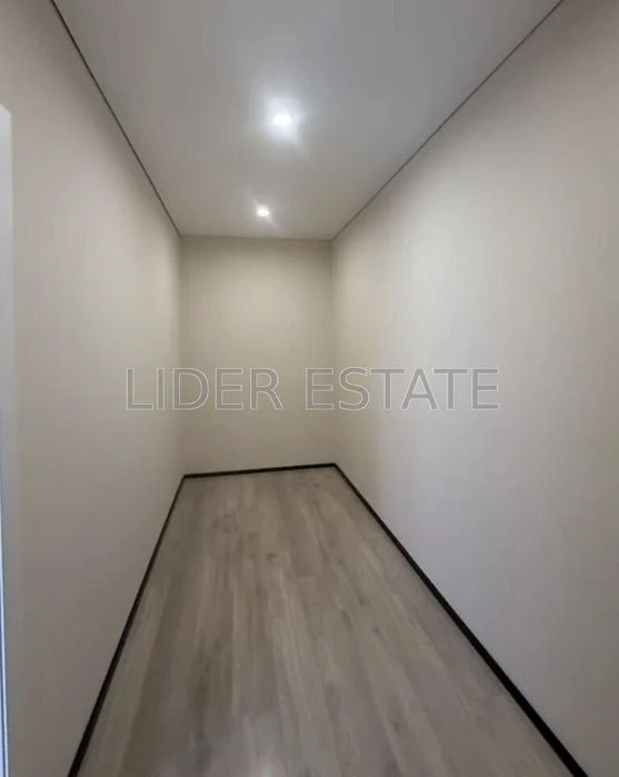 Продаж 2-поверхового таунхауса 110 м², 2 сотки | Ужгород