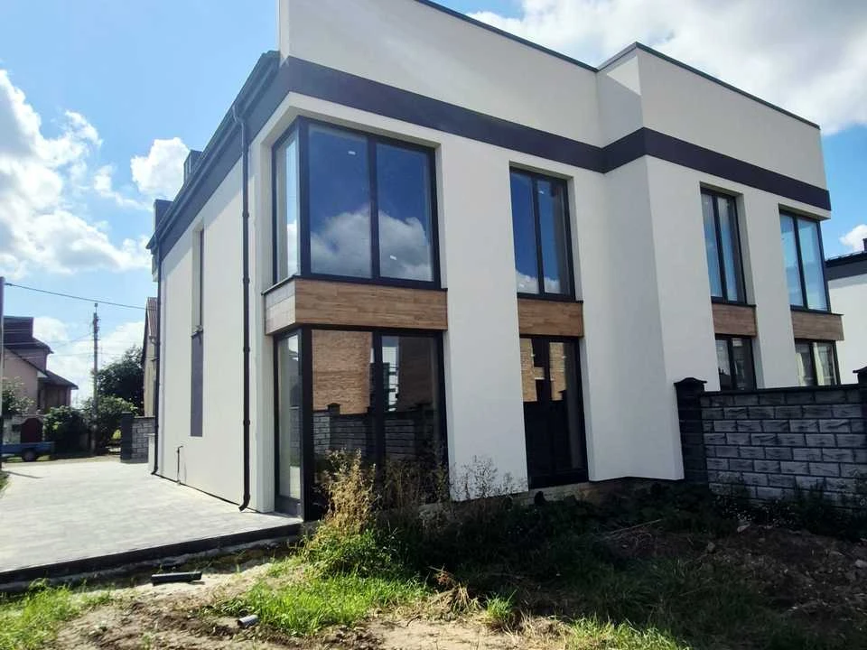 Будинок. Рівне, Серпанкова вул.