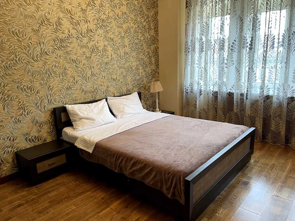 Квартира. Київ, Антоновича вул. (Горького)