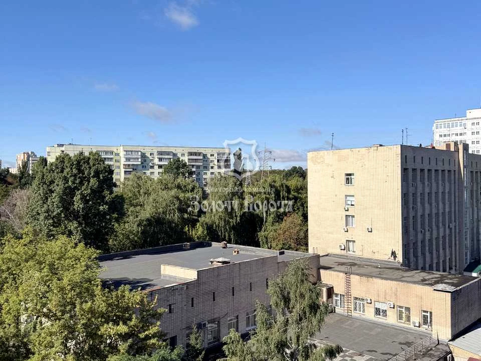 Квартира. Київ, Генерала Шаповала вул. (Механізаторів)
