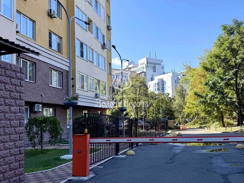 Квартира. Київ, Генерала Шаповала вул. (Механізаторів)