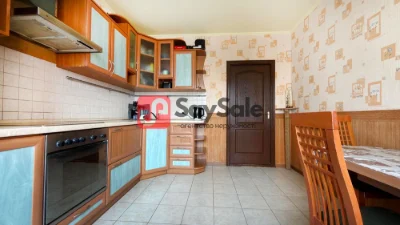 БЕЗ КОМІСІЇ! Продаж 3-к квартири 107 м², вул. Анни Ахматової