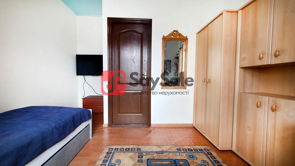 БЕЗ КОМІСІЇ! Продаж 3-к квартири 107 м², вул. Анни Ахматової