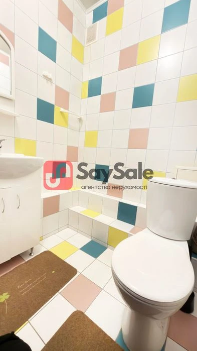 БЕЗ КОМІСІЇ! Продаж 3-к квартири 107 м², вул. Анни Ахматової