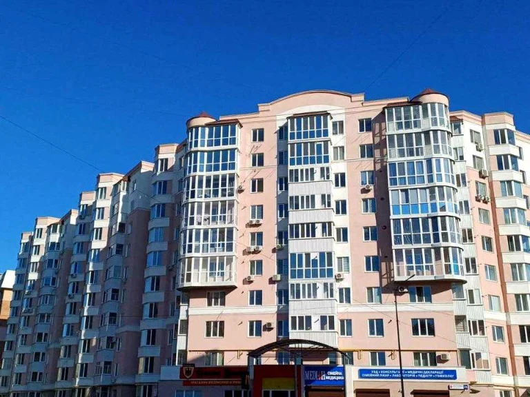 Квартира. Полтава, Володимира Івасюка вул. (Головка)