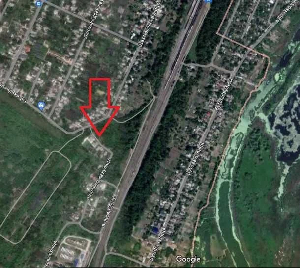 Продам ділянку 10 соток в  Самарівці